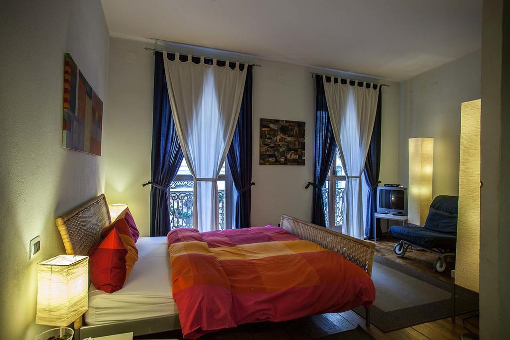 Studio Apartments Centro Storico Via Manno カリアリ エクステリア 写真