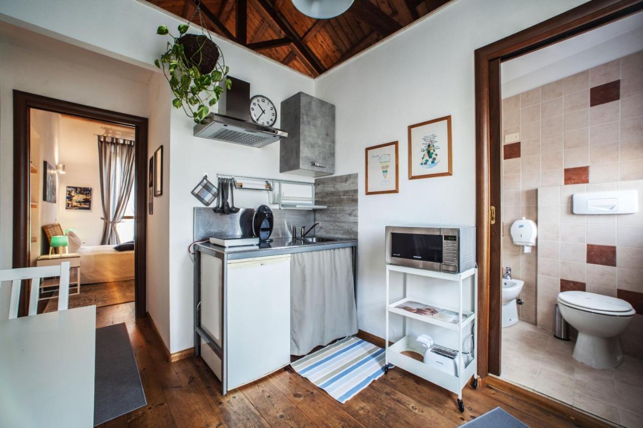 Studio Apartments Centro Storico Via Manno カリアリ エクステリア 写真