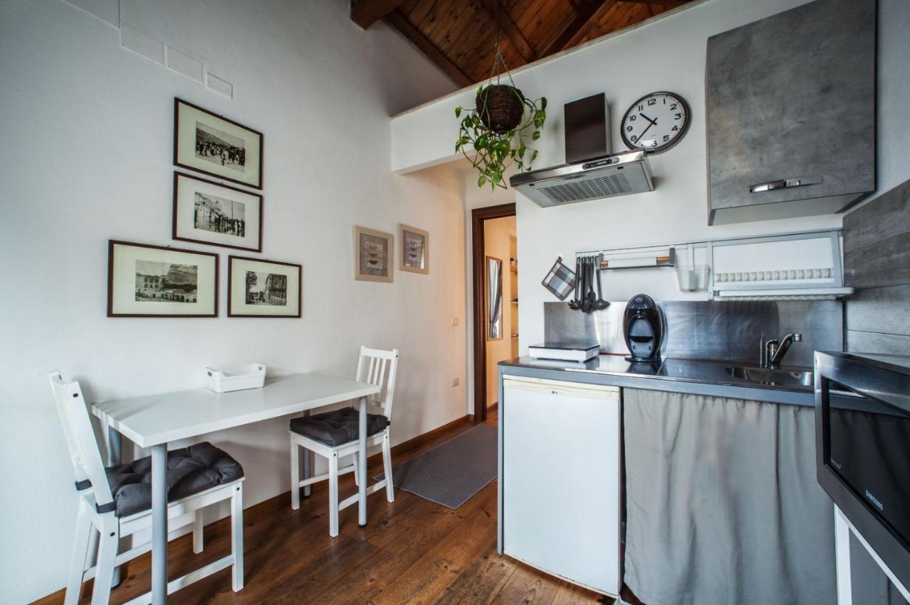 Studio Apartments Centro Storico Via Manno カリアリ エクステリア 写真