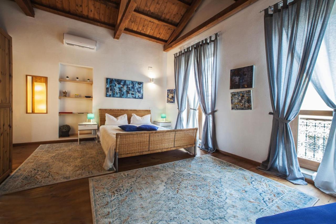 Studio Apartments Centro Storico Via Manno カリアリ エクステリア 写真