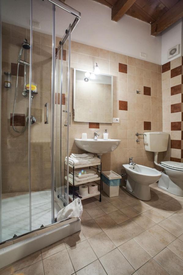 Studio Apartments Centro Storico Via Manno カリアリ エクステリア 写真