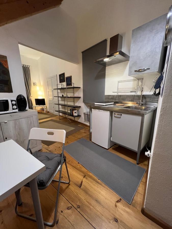 Studio Apartments Centro Storico Via Manno カリアリ エクステリア 写真