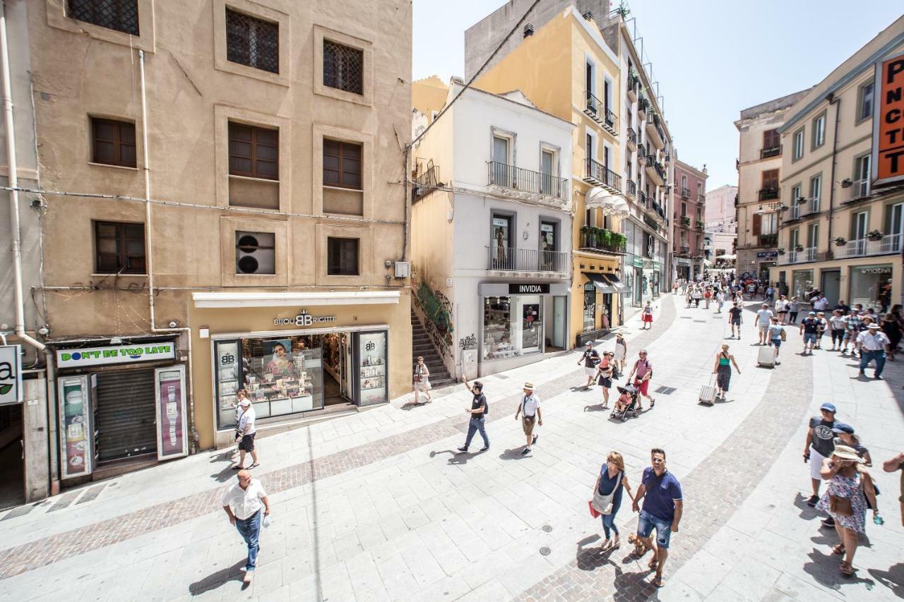 Studio Apartments Centro Storico Via Manno カリアリ エクステリア 写真